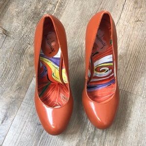 Luichiny Orange Pumps